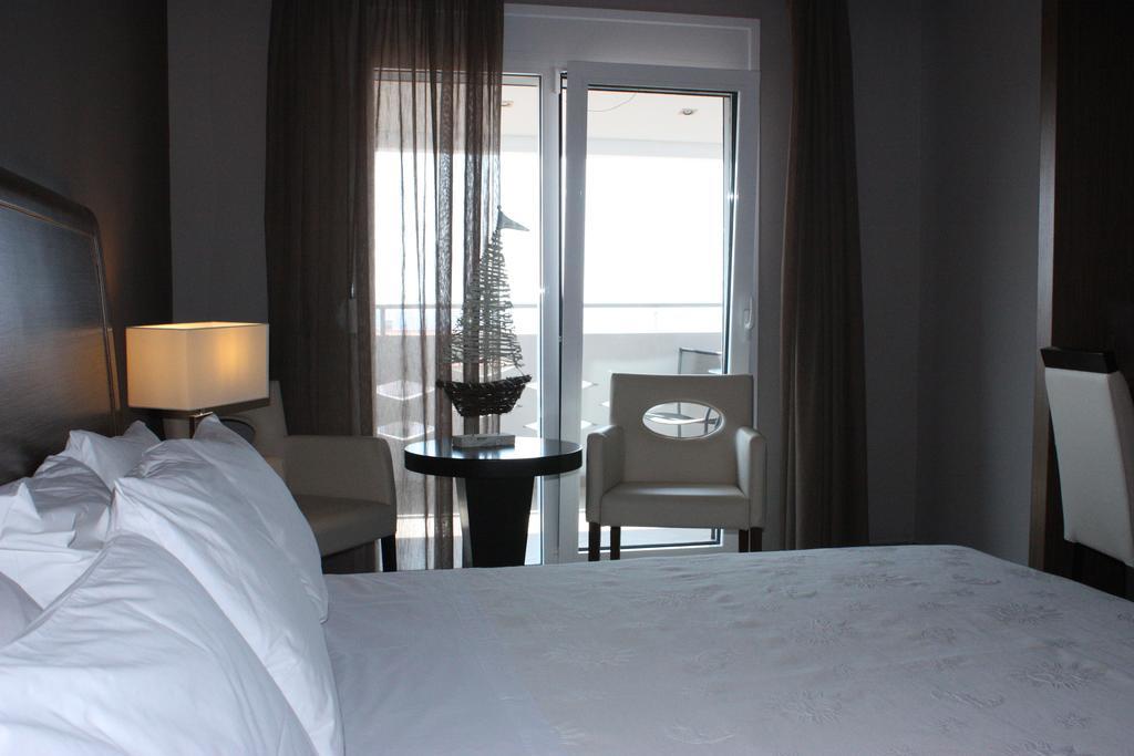 Hotel Cariatis Nea Kallikrateia Luaran gambar