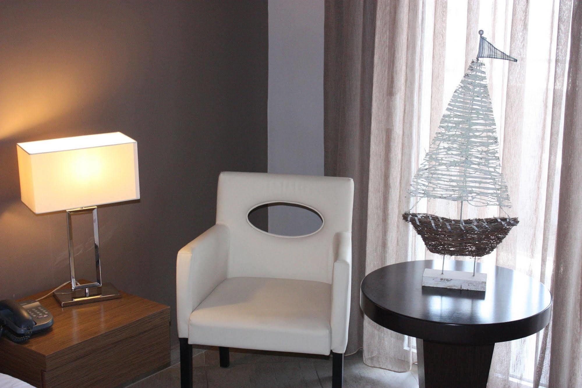 Hotel Cariatis Nea Kallikrateia Luaran gambar