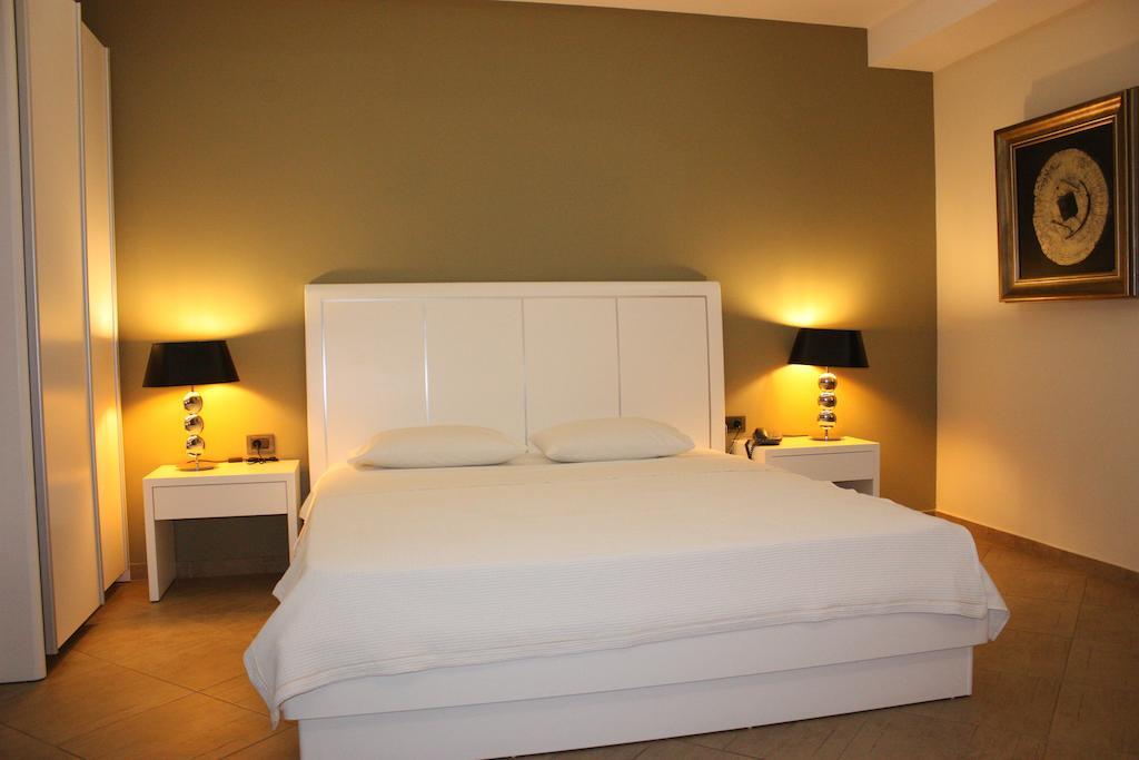 Hotel Cariatis Nea Kallikrateia Luaran gambar